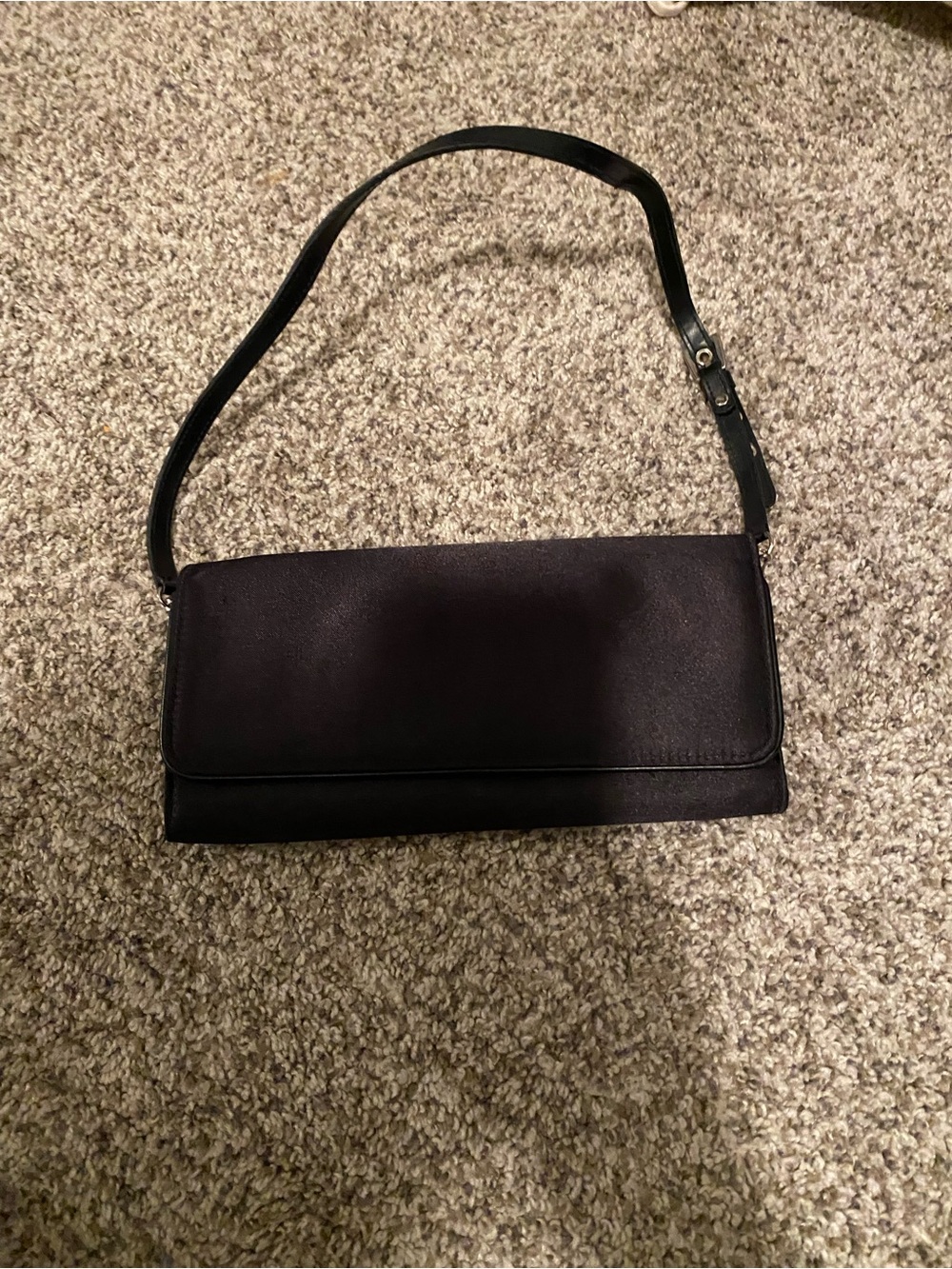 Classic Black Bloomingdale’s Shoulder Bag in Black Good Condition